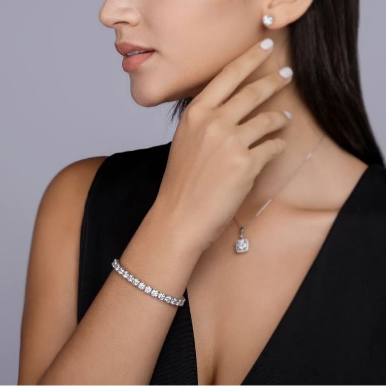 Bracelet en argent S925 et moissanite — Élégance et brillance