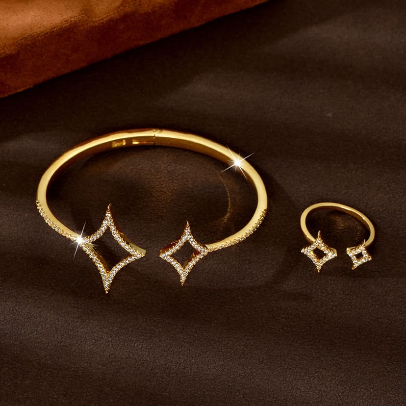 Bracelet en forme d'étoile — Élégance et charme